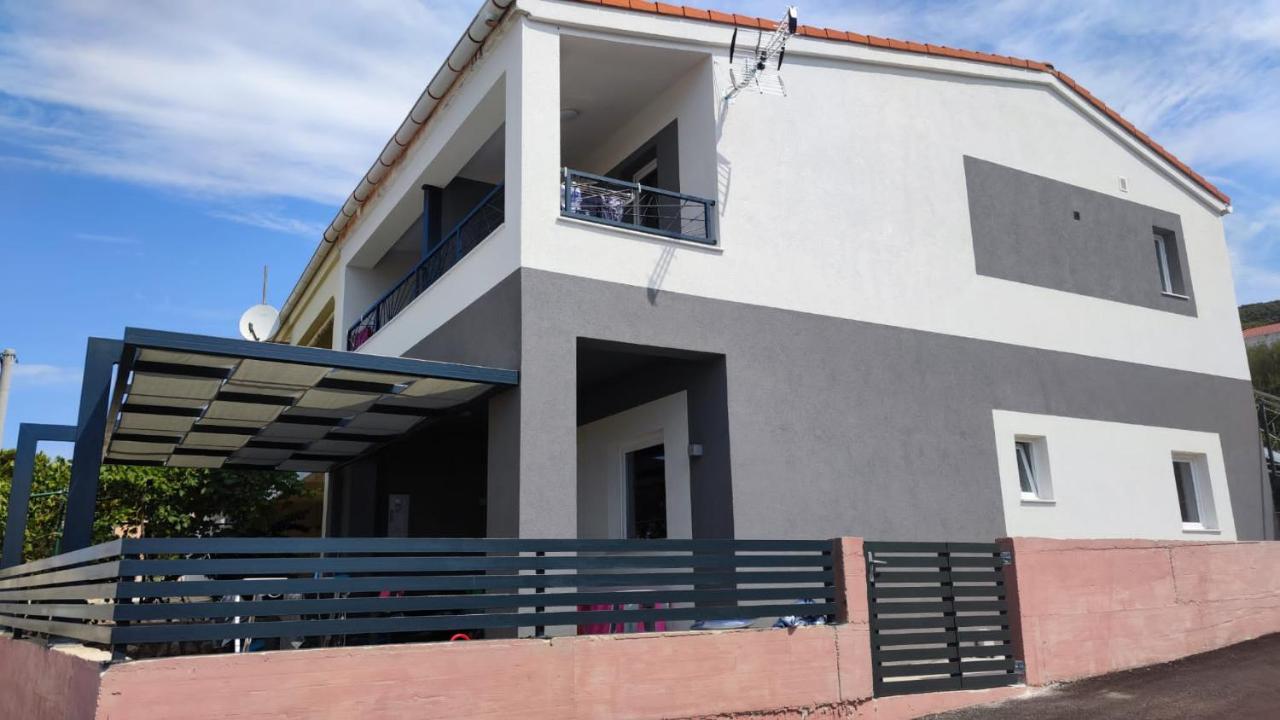 Val Apartmani, Stara Novalja Exterior photo